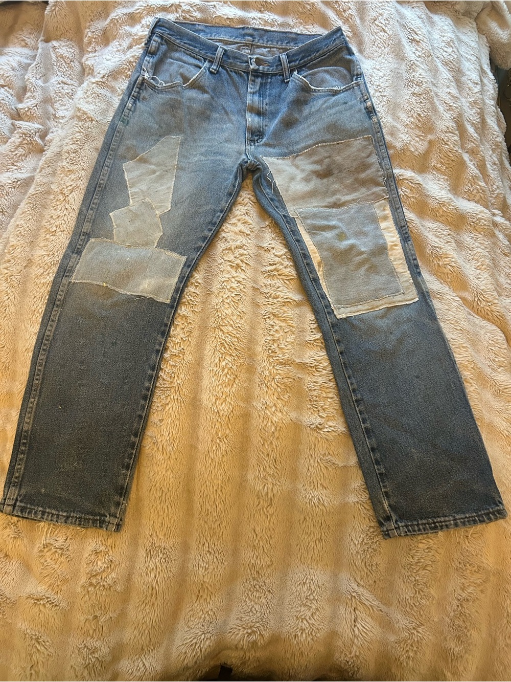 Rustler Men's Two-Tone Blue Patch Jeans